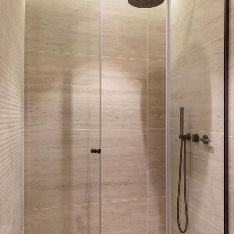 UrbanFlat 110 & 111 - 2 Appartements luxueux pour groupes et familles - Appartement - 22