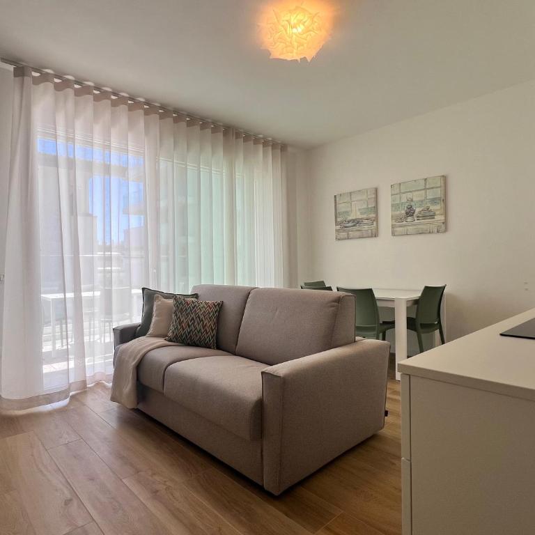 JVL Immobiliare BeWhite - Appartamento con 1 Camera da Letto - 1