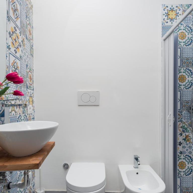 O' Buvero Suite By Dimorra - Camera Tripla con Balcone - 3