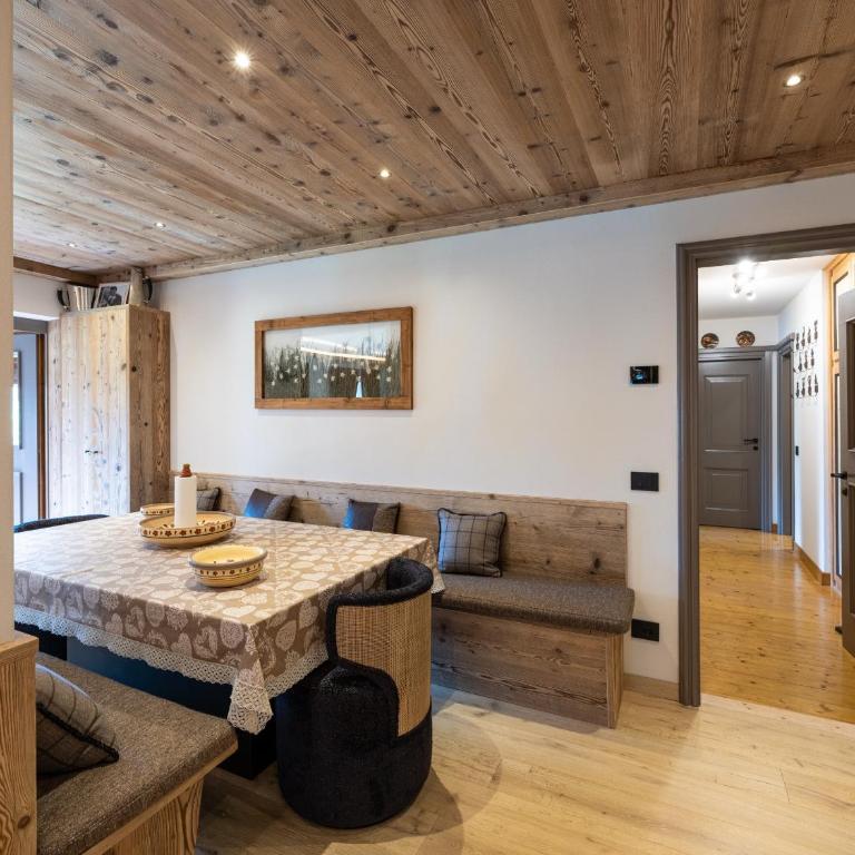 Casa Cosulich, elegant with furnished patio and dolomites View - Appartamento con 2 Camere da Letto e con Vista Montagna - 2