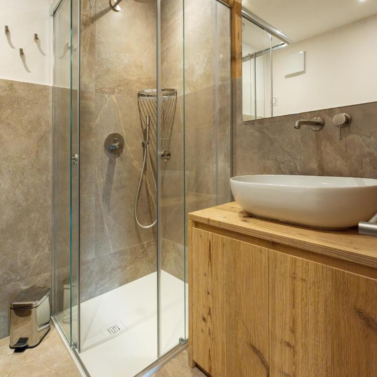 Casa Cosulich, elegant with furnished patio and dolomites View - Appartamento con 2 Camere da Letto e con Vista Montagna - 28
