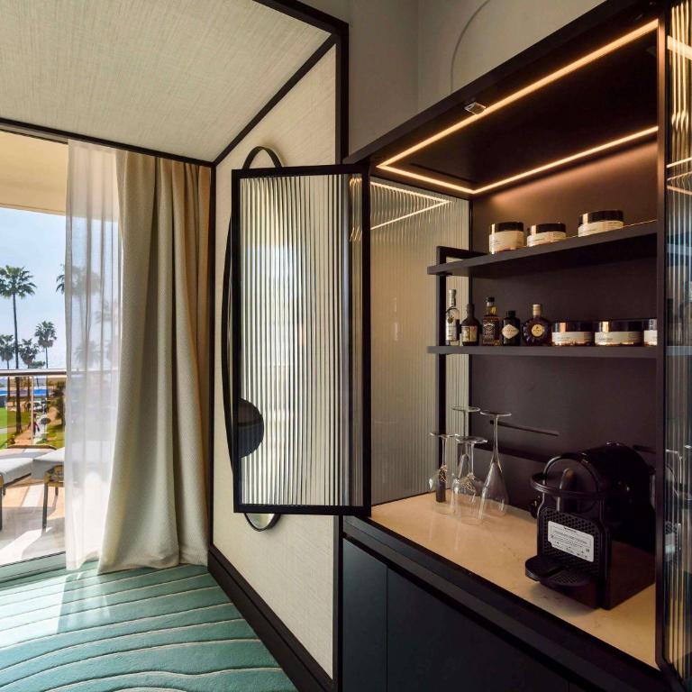 Mondrian Cannes - Chambre Prestige avec Terrasse - Vue sur Mer - 7