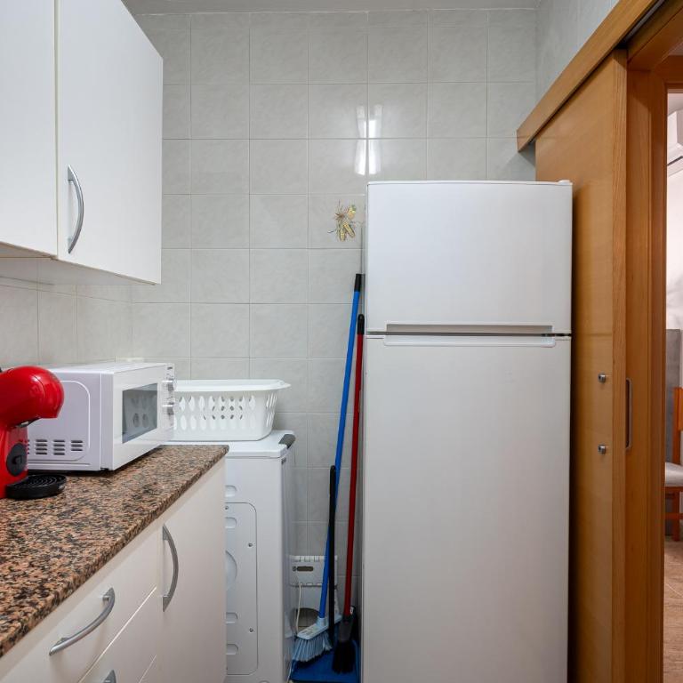 AT174 Apartamento en segunda línea de la playa, wifi - Apartamento de 3 dormitorios - 12