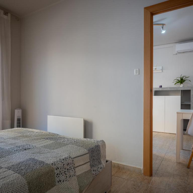 AT174 Apartamento en segunda línea de la playa, wifi - Apartamento de 3 dormitorios - 8