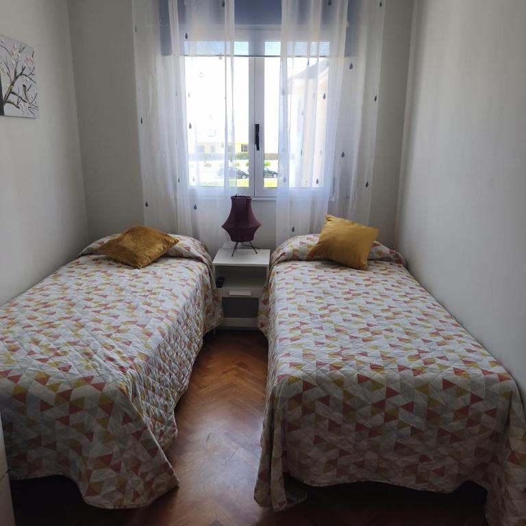 ADOSADO Avda BREOGAN 71 - Casa de 4 dormitorios - 16