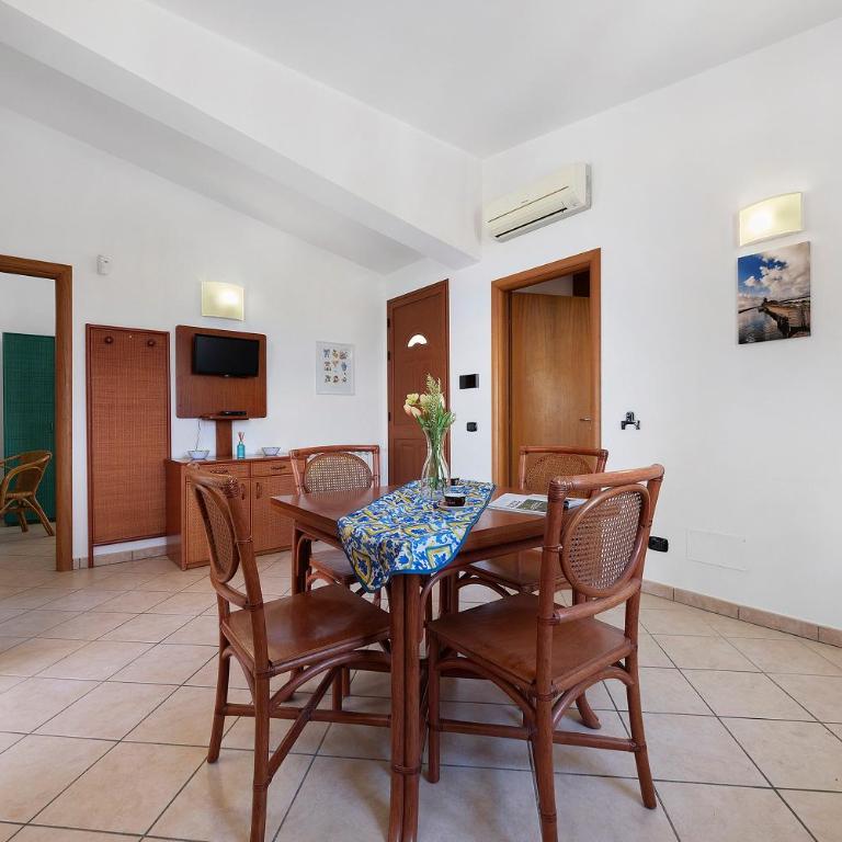 Casa Onda Azzurra - Appartamento Deluxe con 2 Camere da Letto e Vista Oceano - 3