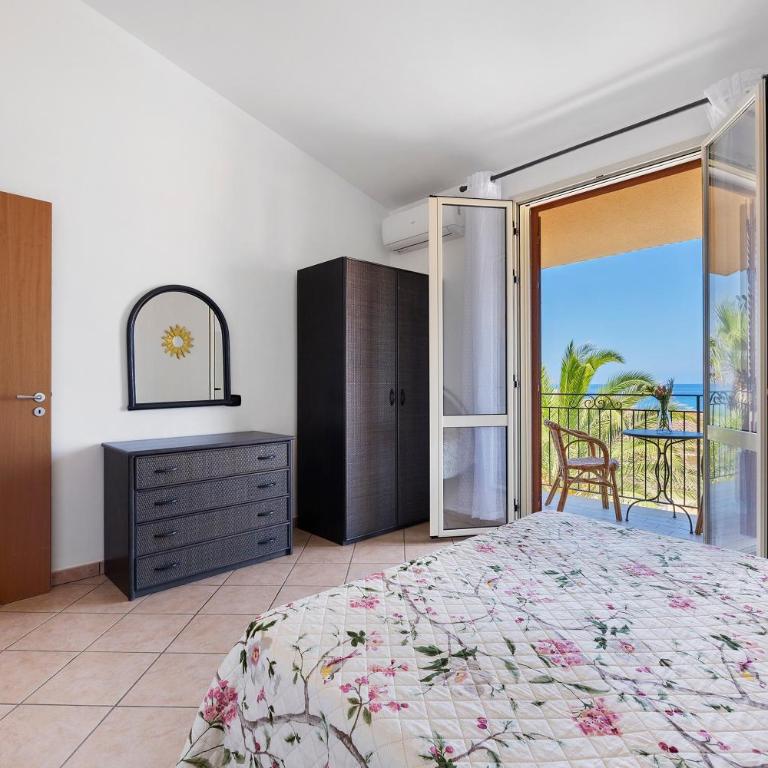Casa Onda Azzurra - Appartamento Deluxe con 2 Camere da Letto e Vista Oceano - 13