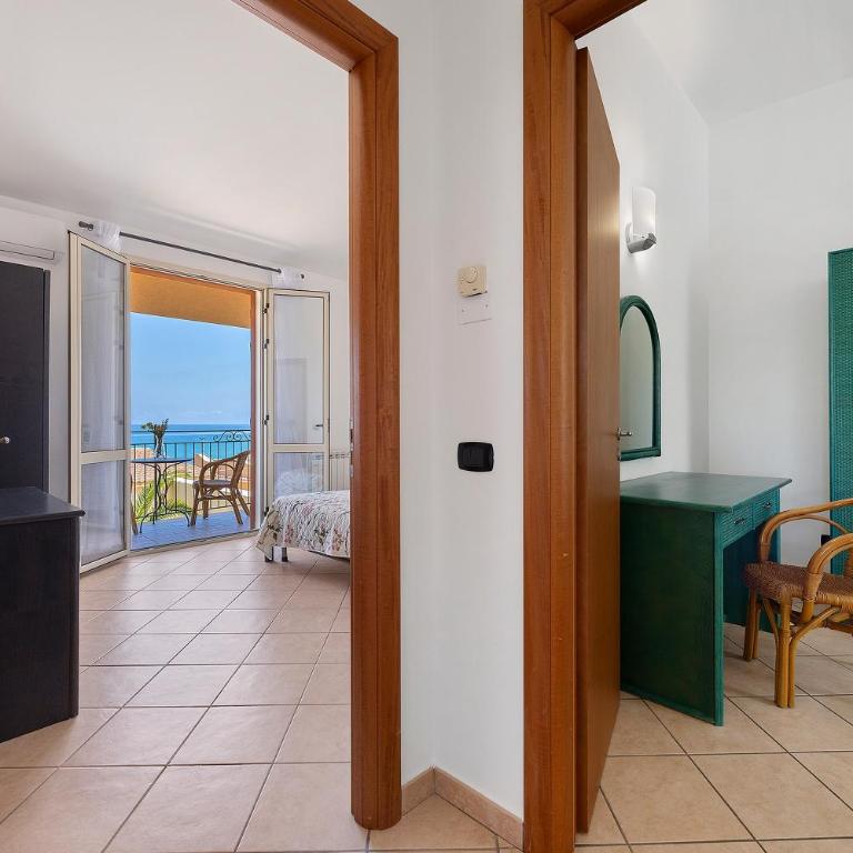 Casa Onda Azzurra - Appartamento Deluxe con 2 Camere da Letto e Vista Oceano - 16