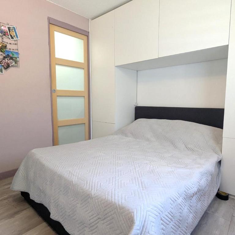 Apartment with a quiet garden - Apartment - 6