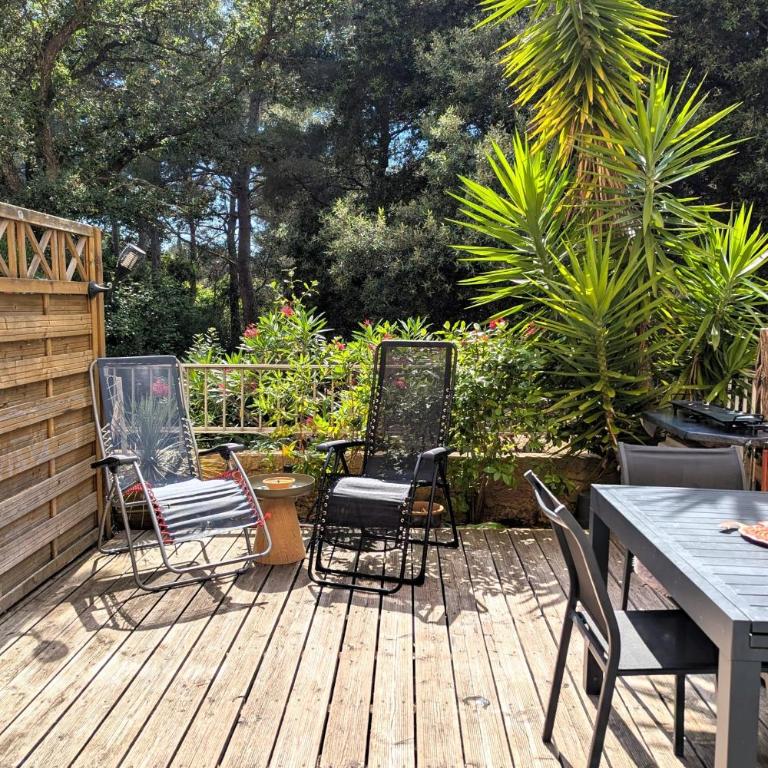 Apartment with a quiet garden - Apartment - 10
