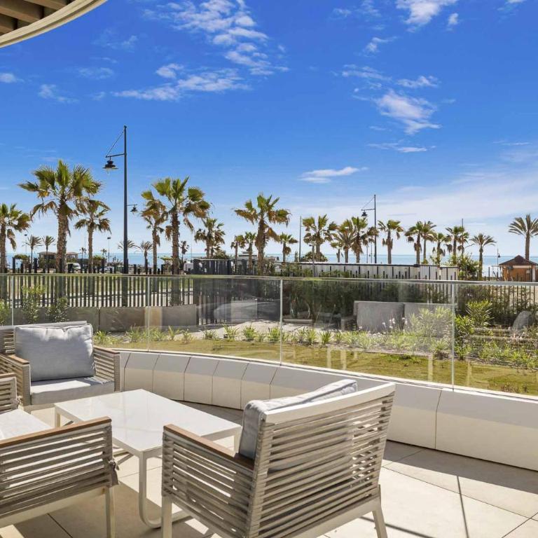ViVi Homes - Sunrise - Plunge pool - beachfront - Terrace - Apartamento con vistas al mar - 2