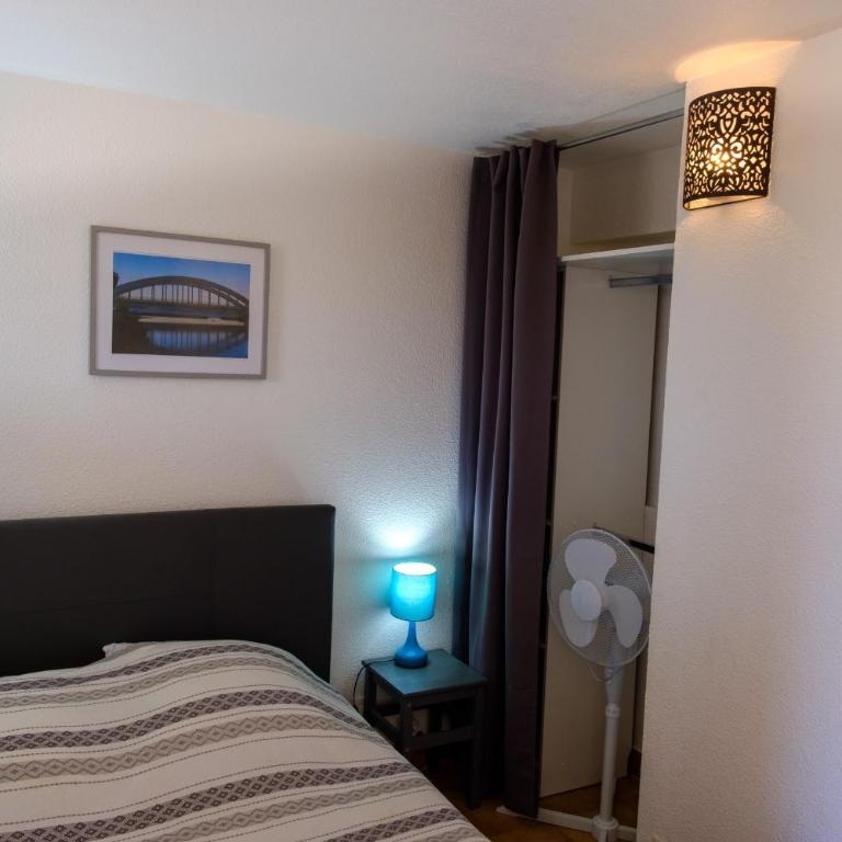 Apartment with sea view 50m from the beach - Apartamento - 9