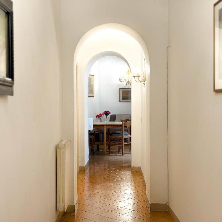 Santa Croce Renaissance House - One-Bedroom Apartment - 7