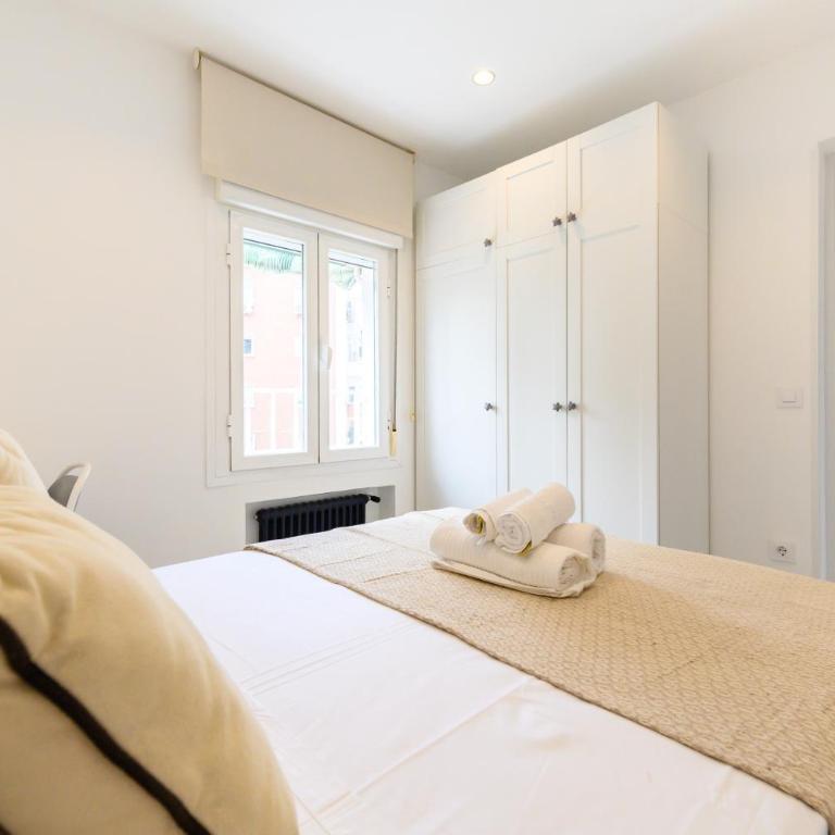 COL164B - Piso de 2 dormitorios en Chamartín, Madrid - Alquiler temporal - Apartamento de 2 dormitorios - 39