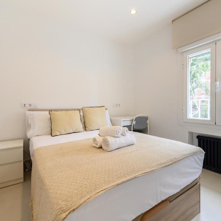 COL164B - Piso de 2 dormitorios en Chamartín, Madrid - Alquiler temporal - Apartamento de 2 dormitorios - 35