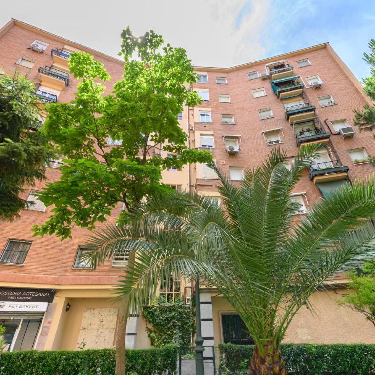 COL164B - Piso de 2 dormitorios en Chamartín, Madrid - Alquiler temporal - Apartamento de 2 dormitorios - 51