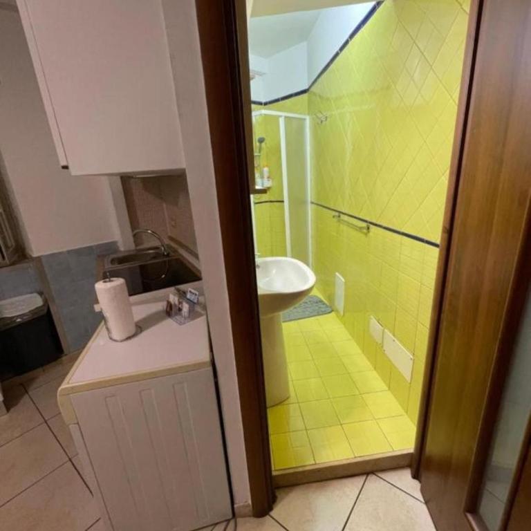 Appartamento STABIAE Centrale - Case Vacanze - Appartamento con 1 Camera da Letto - 3