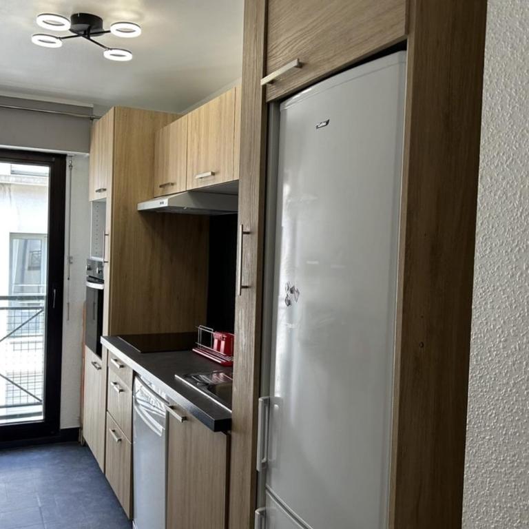 Apartment located close to the city centre - Appartamento - 2