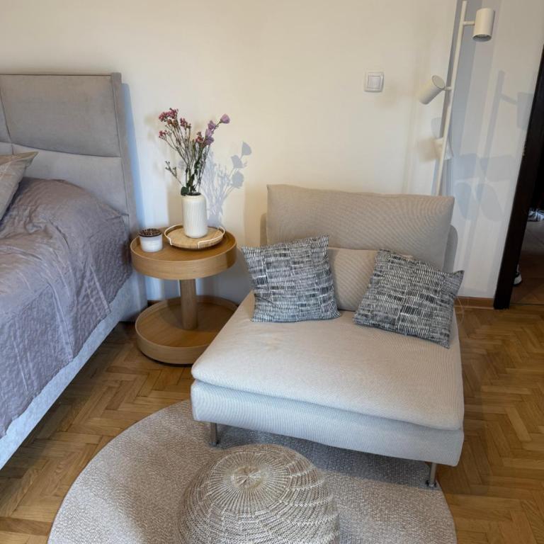 Apartman 7 with free parking - Apartment mit 1 Schlafzimmer und Blick auf den Park - 9