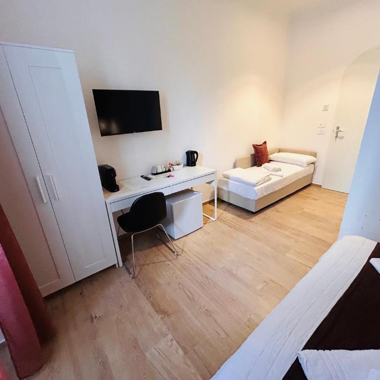Il Lungomare Rooms - Camera Matrimoniale con Balcone - 7
