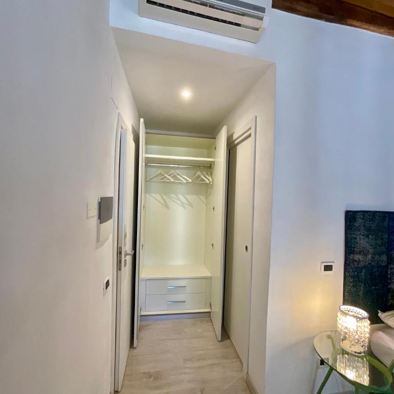 Cibele Boutique Bed&Breakfast - Camera Matrimoniale Deluxe con Doccia - 21