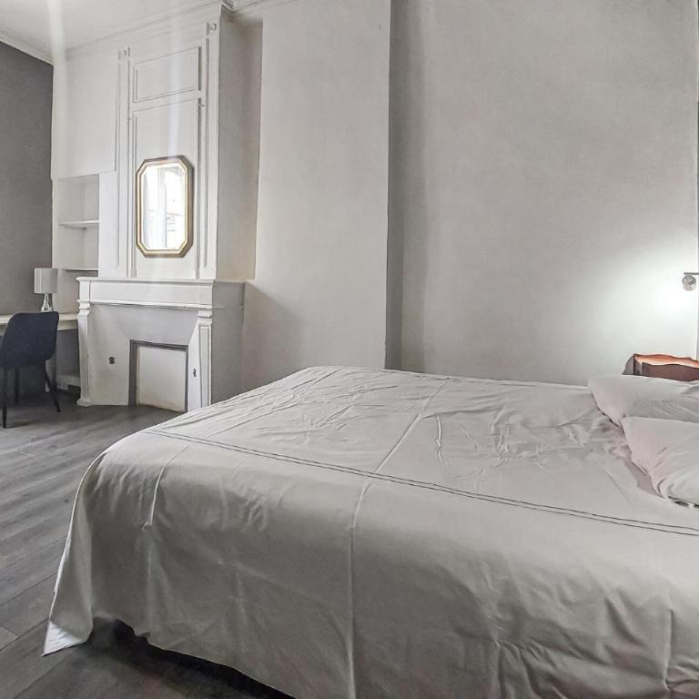 Amazing Apartment In La Rochelle With Wifi - Appartement 1 Chambre - 7