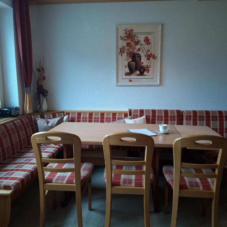 Bahlerhof - Luxner Annelies - Two-Bedroom Apartment with Shower - 2