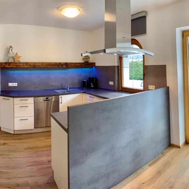 Chalet Neuhaus - Ferienhaus mit 4 Zimmern - 3