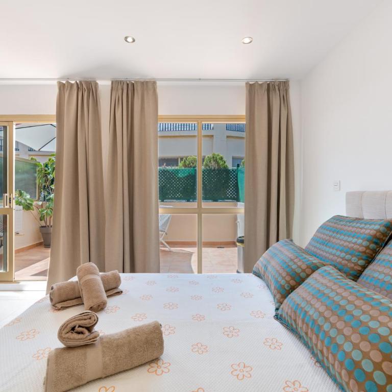 Planta Baja con Piscina Marbella - Estudio con terraza - 21