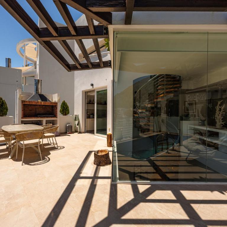 AlteArt by Holuxe - Three-Bedroom Vacation Home - 14