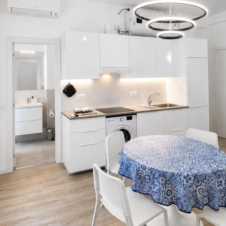 Glicini 2 - Comfort Apartments - Appartamento con 1 Camera da Letto - 9