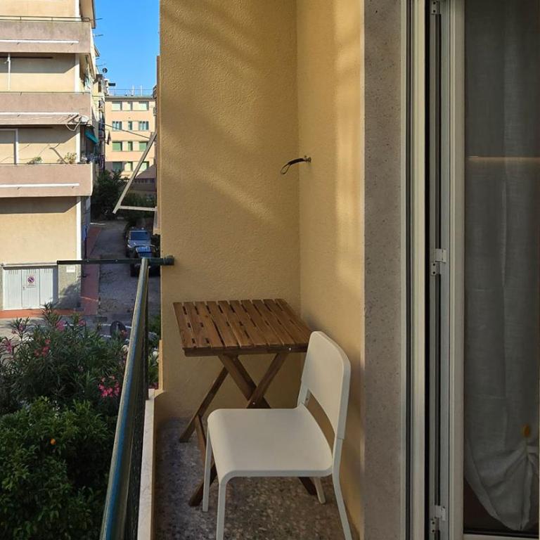 Glicini 2 - Comfort Apartments - Monolocale con Balcone - 6