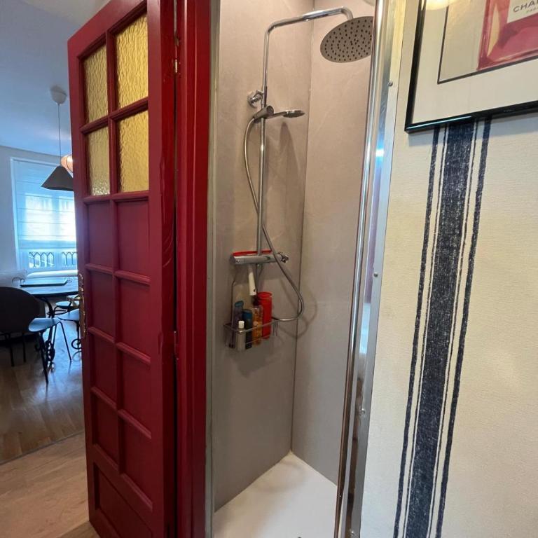 Paris Canal Saint Martin - Appartement 2 Chambres - 10