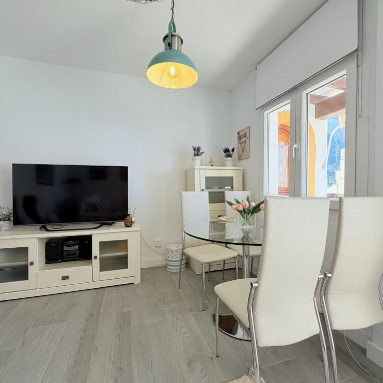 PortoBello - a 50 metros de la playa! - Apartment - 8