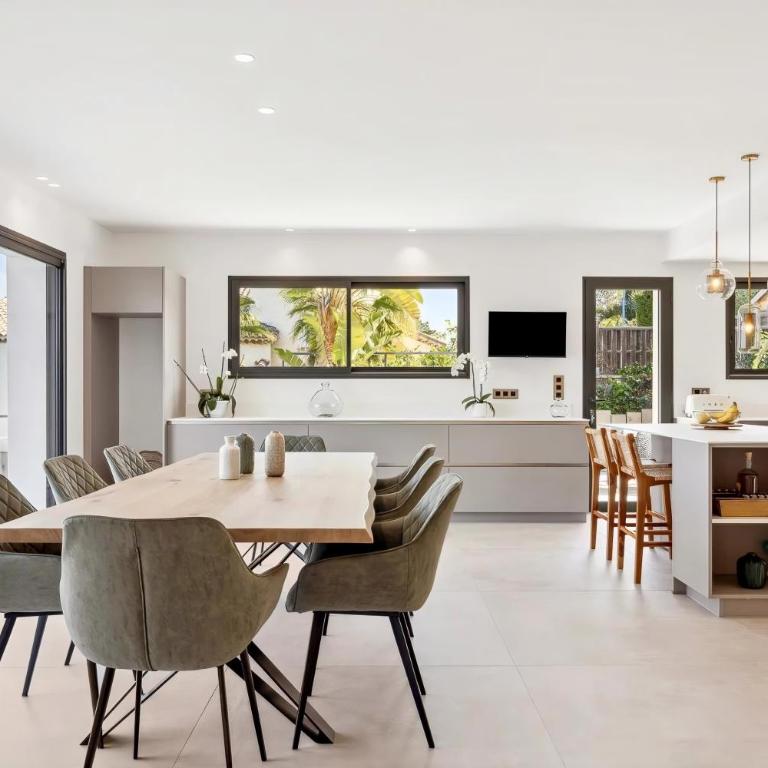 Contemporary Sea View Villa near Beach - Villa - 7