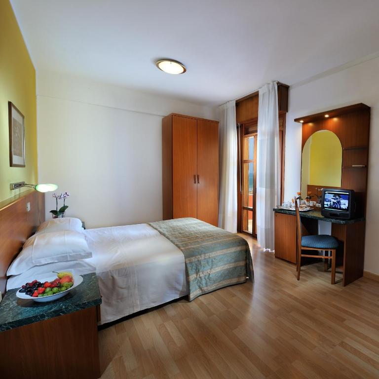 Hotel Bembo - Camera Matrimoniale con Balcone - 4