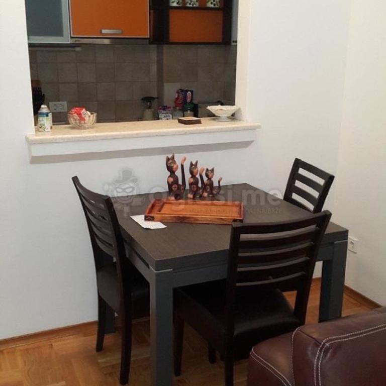 Jednosoban stan - Apartment mit 1 Schlafzimmer - 1