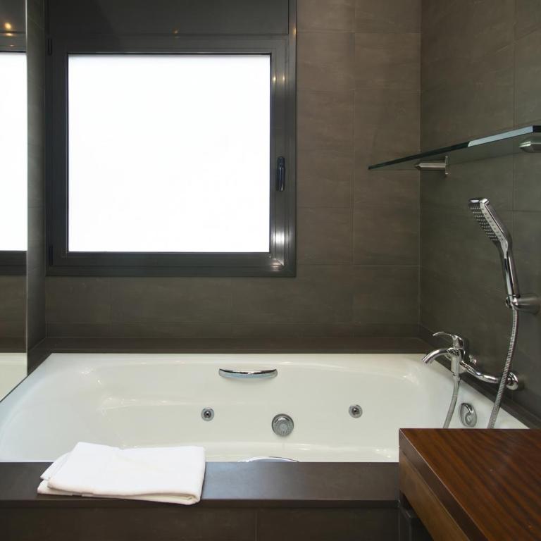 WELCS VILLA 377 EMP con piscina y amarre - Villa Deluxe - 11