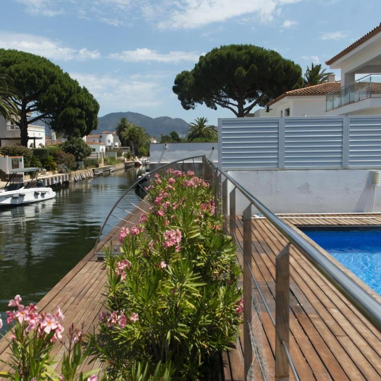 WELCS VILLA 377 EMP con piscina y amarre - Villa Deluxe - 40