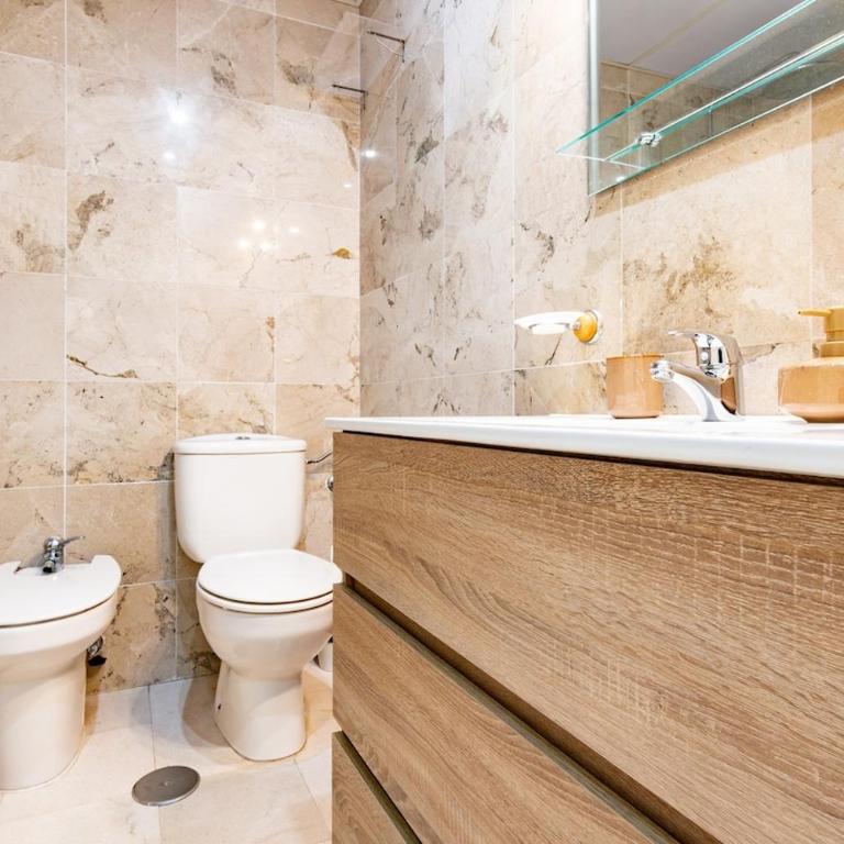 Apartamento con Piscina a Pasos del Mar - Appartamento Attico - 18