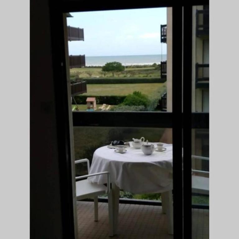 Spacious apartment in front of the sea - Appartement - 6