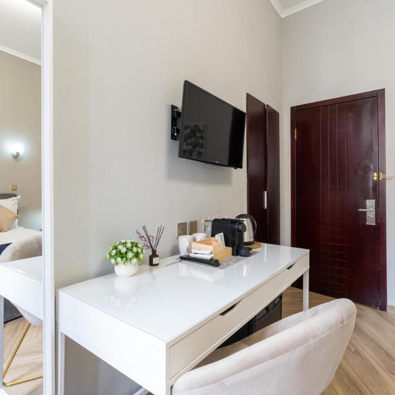 Giusi Rooms - Aetheria Esquilinus Guesthouse - Camera Matrimoniale Superior - 6