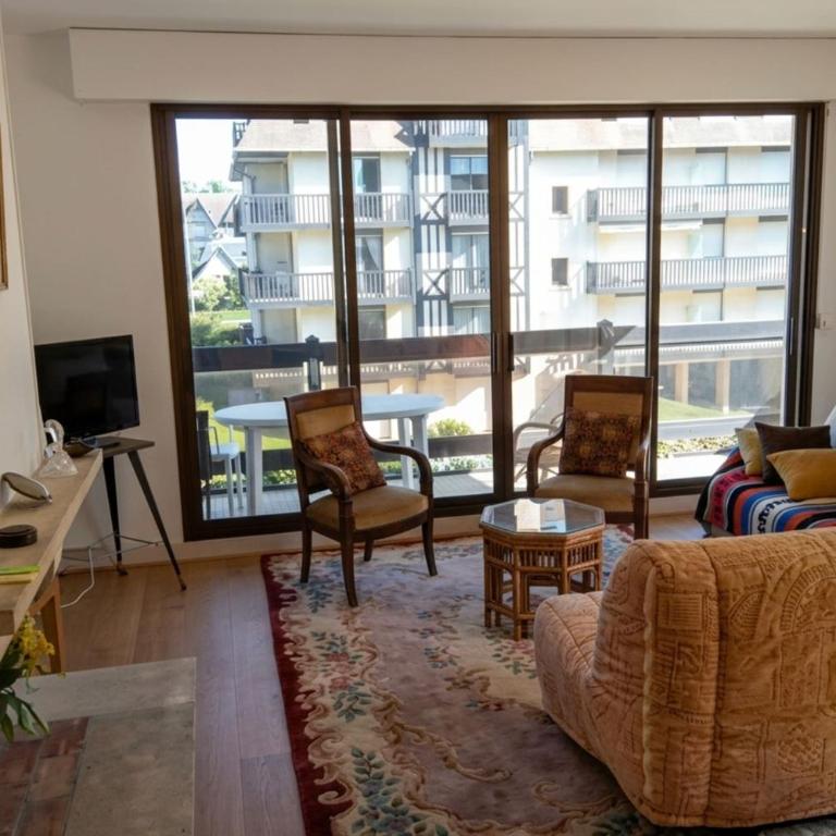 Spacious apartment in front of the sea - Appartement - 1