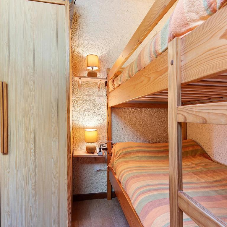Séjour Montagne Tout Confort - Appartement Supérieur - Vue sur Ville - 15