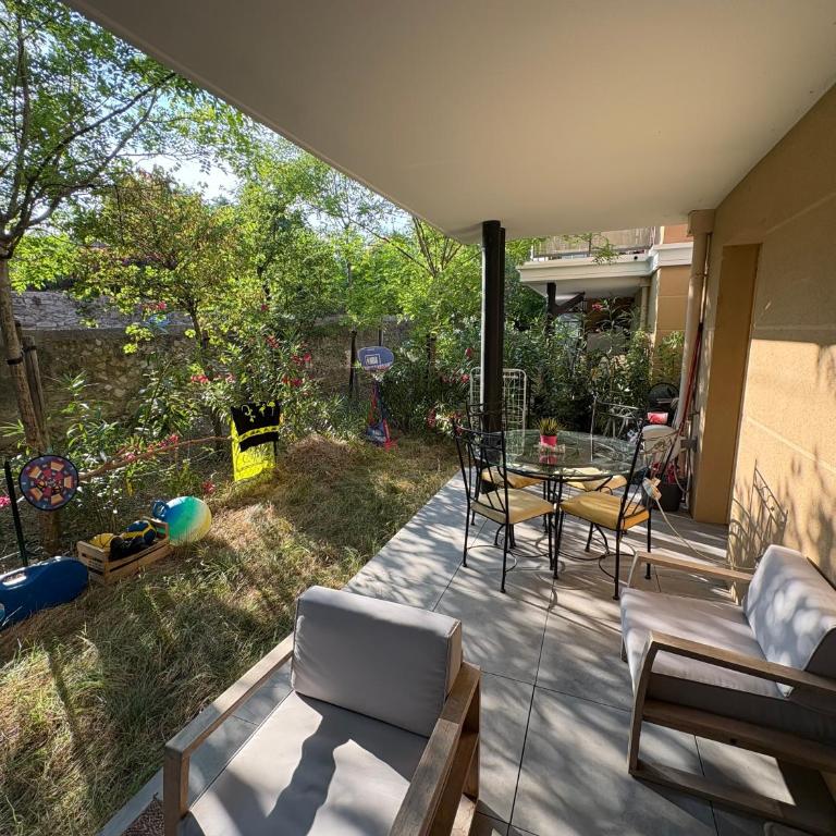 Appartement dans résidence sécurisée avec piscine de résidence - Appartement 1 Chambre de Luxe - Vue sur Jardin - 11