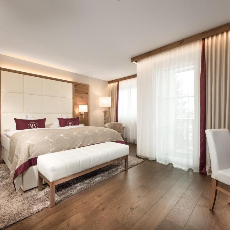 Hotel Bismarck - Doppelzimmer Schloss - 4