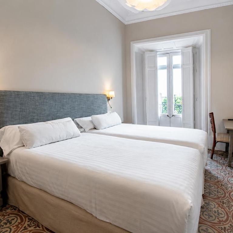 Hotel Simon - Habitación Doble de estilo clásico - 3
