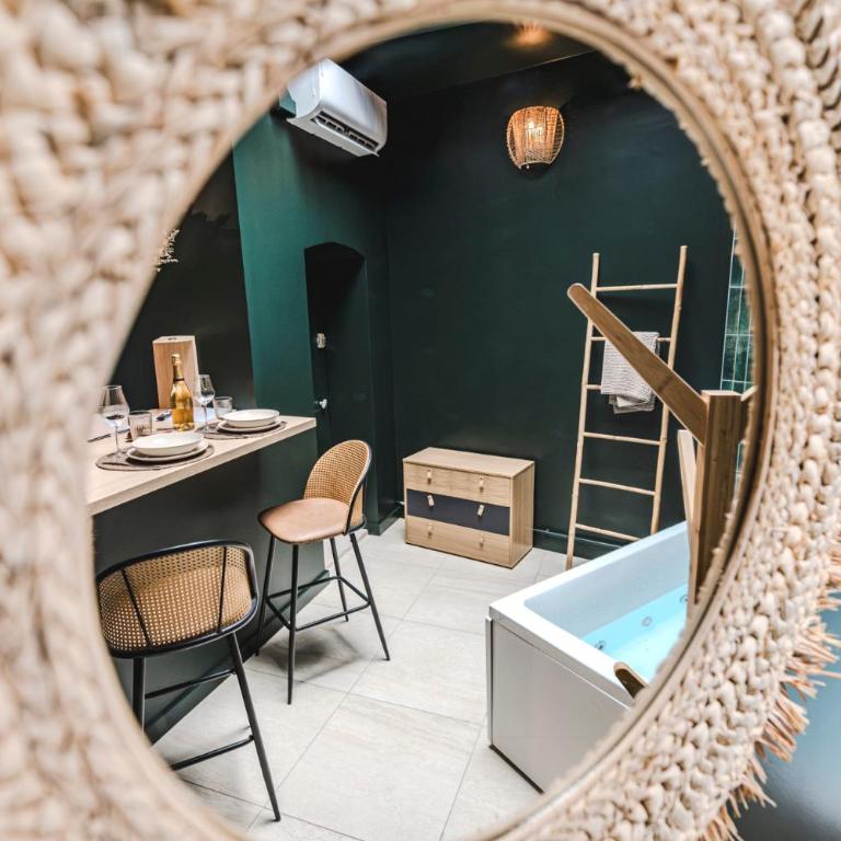 SPA Balnéo des Sacres-REIMS-Centre Ville - Appartamento con 1 Camera da Letto e Vasca Idromassaggio - 1