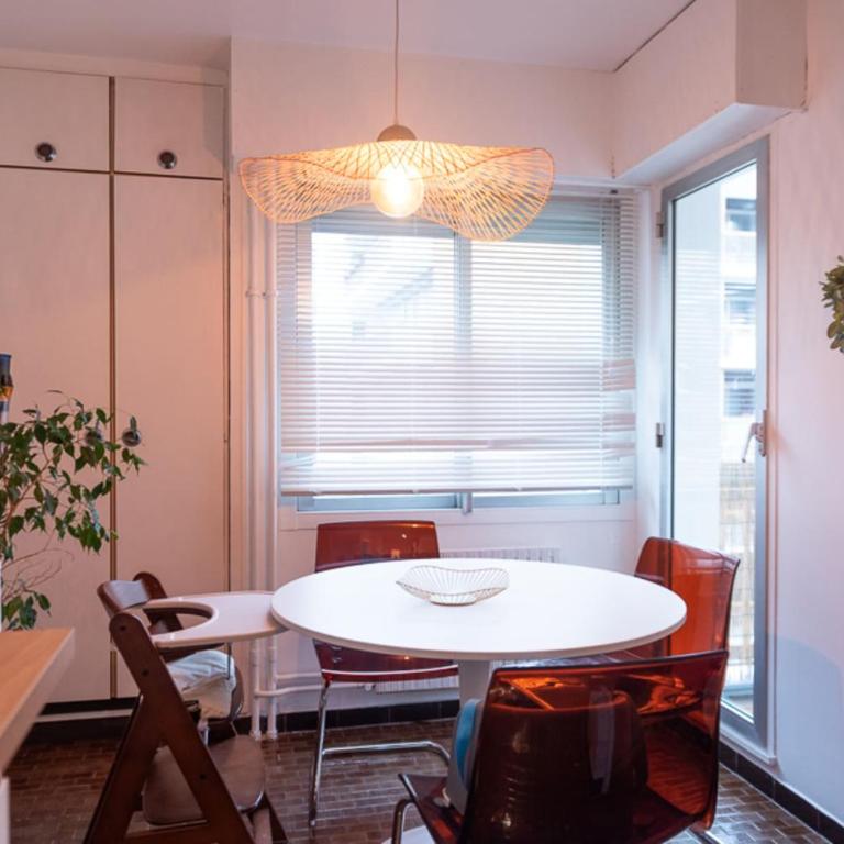 Charming family T4 with balcony in the 11th - Apartamento - 4