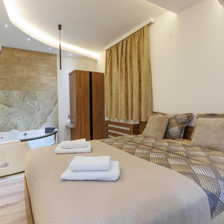 Aqua Studios with Spa & Free Parking - Studio sa Hidromasažnom Kadom - 9